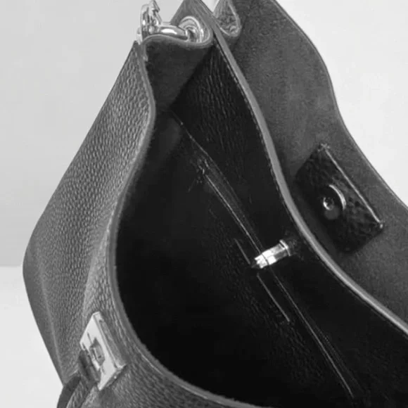 NWT Rebecca Minkoff Darren Shoulder Bag - Black